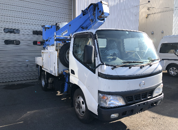 日野　デュトロ高所作業車