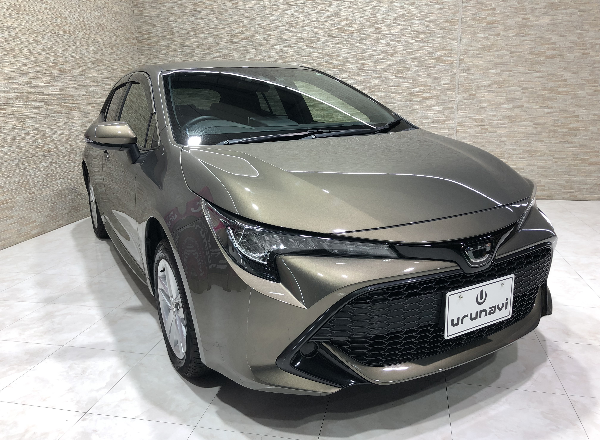 トヨタ　カローラスポーツ