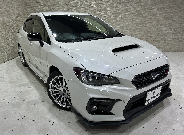 スバル　WRX S4